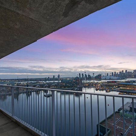 Excel 3 Bedroom Apartment Near City Airport And O2 Arena London Exterior photo