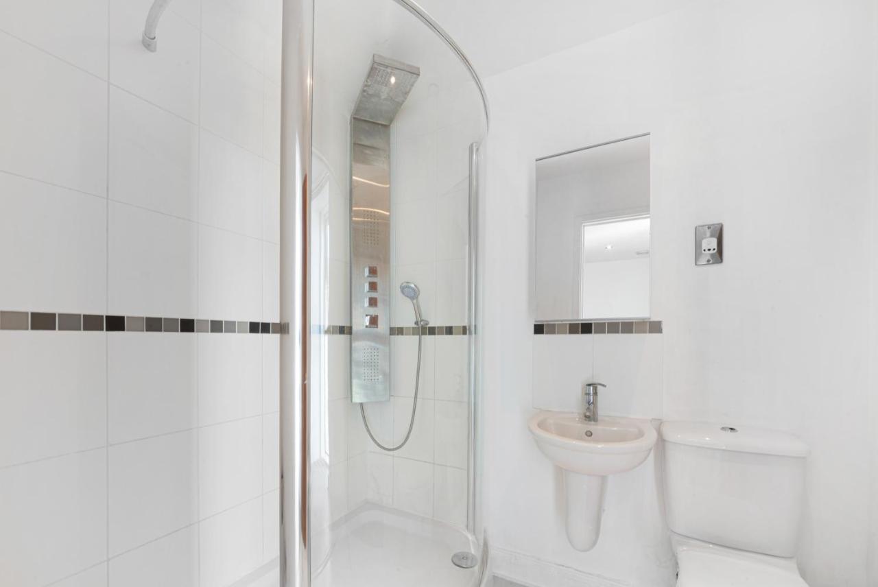 Excel 3 Bedroom Apartment Near City Airport And O2 Arena London Exterior photo